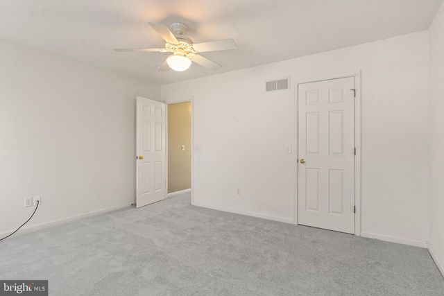520 N POTOMAC STREET, Waynesboro, PA 17268