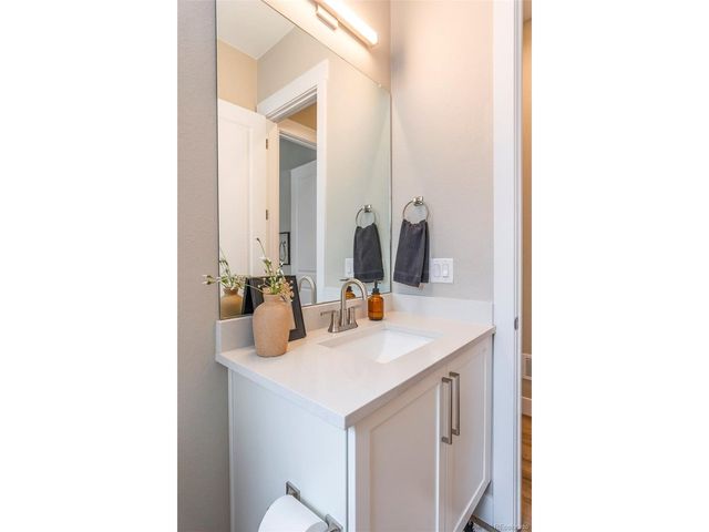 5689 Zuni Ct, Denver, CO 80221