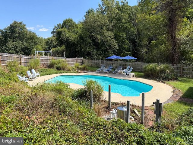 552 HEREFORD LN, Mickleton, NJ 08056