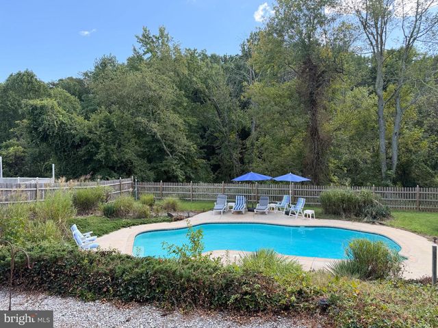 552 HEREFORD LN, Mickleton, NJ 08056