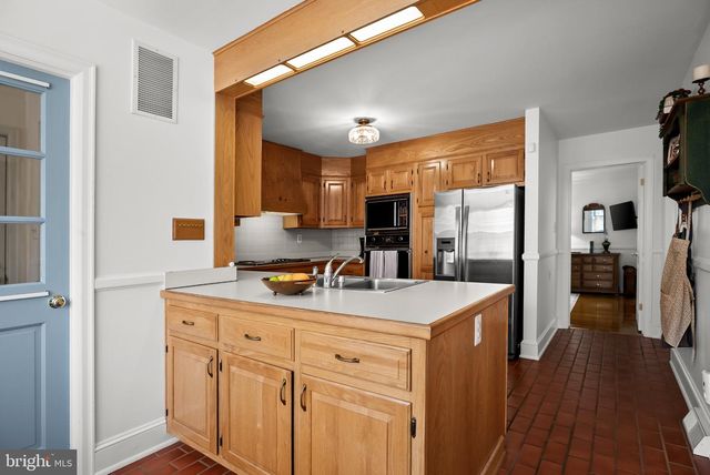 552 HEREFORD LN, Mickleton, NJ 08056
