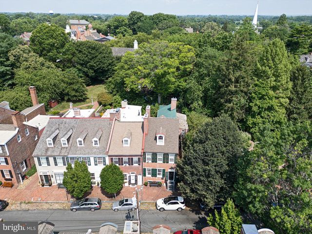 30 THE STRAND, New Castle, DE 19720