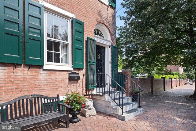 30 THE STRAND, New Castle, DE 19720