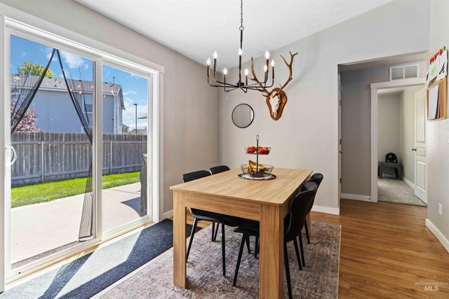 588 Gateway Ave, Middleton, ID 83644