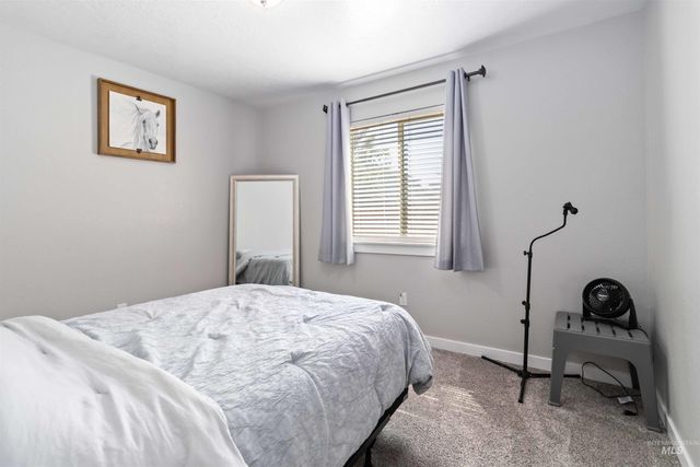 588 Gateway Ave, Middleton, ID 83644