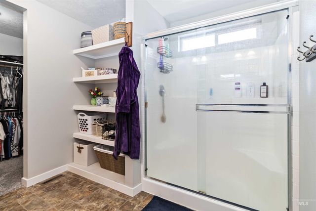 588 Gateway Ave, Middleton, ID 83644