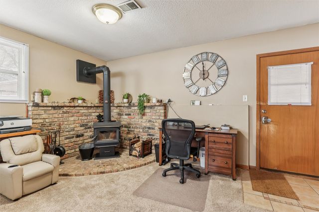 202 NE Crestmoor Place, Ankeny, IA 50021