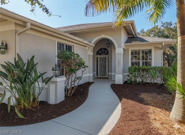 1195 Imperial DR 56, Naples, FL 34110