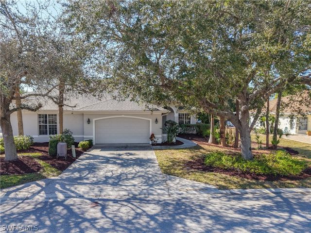 1195 Imperial DR 56, Naples, FL 34110