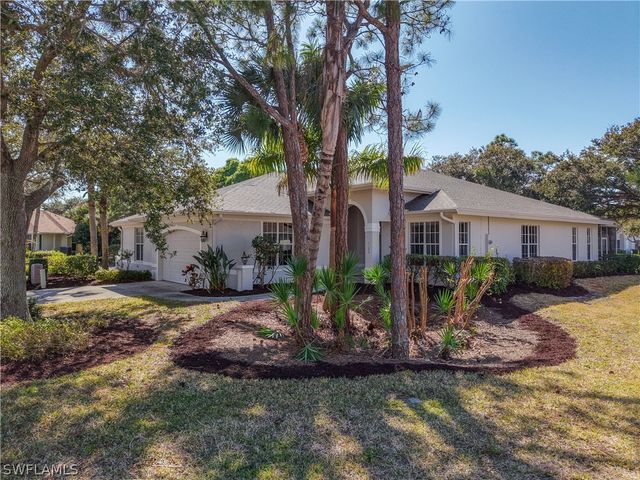 1195 Imperial DR 56, Naples, FL 34110