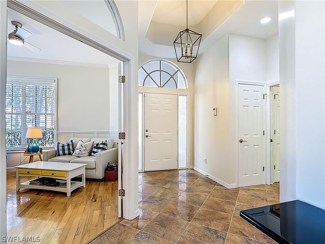 1195 Imperial DR 56, Naples, FL 34110