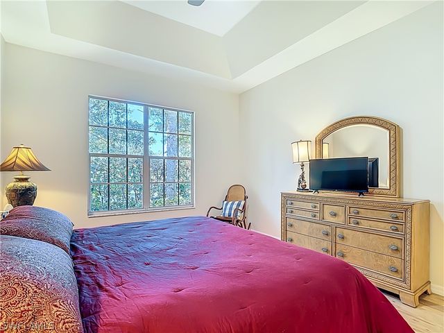 1195 Imperial DR 56, Naples, FL 34110