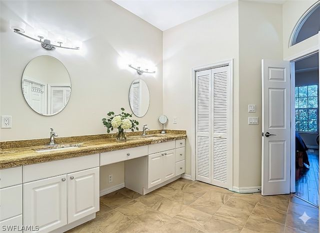 1195 Imperial DR 56, Naples, FL 34110