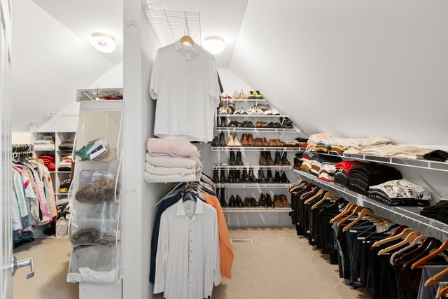 1161 Kate Drive, Yorkville, IL 60560