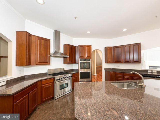 13308 BIG CEDAR LN, Bowie, MD 20720