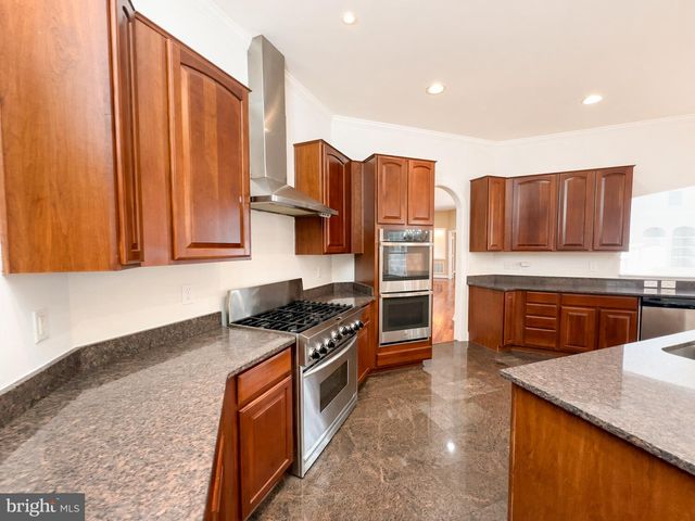 13308 BIG CEDAR LN, Bowie, MD 20720