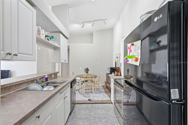 36027 DEER CREEK DRIVE 201, Zephyrhills, FL 33541