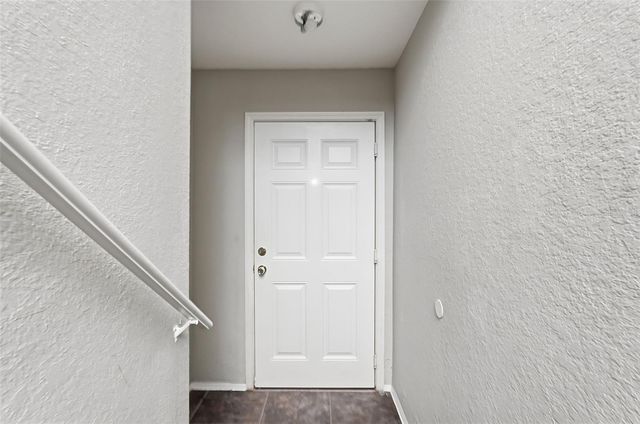 36027 DEER CREEK DRIVE 201, Zephyrhills, FL 33541