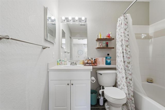 36027 DEER CREEK DRIVE 201, Zephyrhills, FL 33541