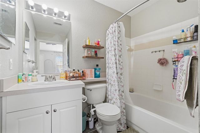 36027 DEER CREEK DRIVE 201, Zephyrhills, FL 33541