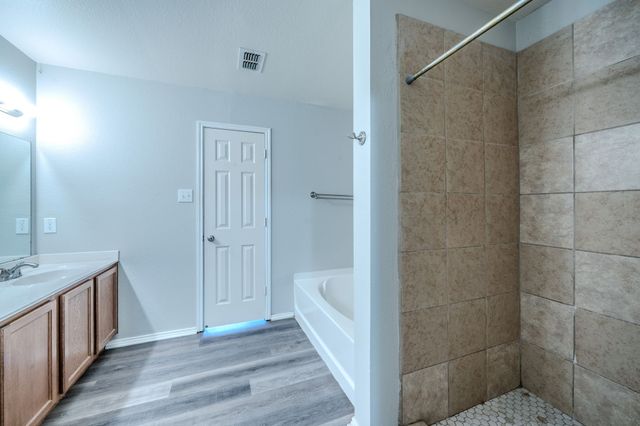 1308 Krista Drive, Burleson, TX 76028