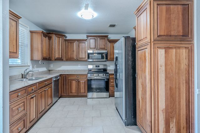 1308 Krista Drive, Burleson, TX 76028