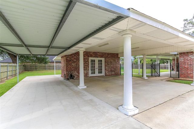 4510 Oak Ridge Drive, Sulphur, LA 70665