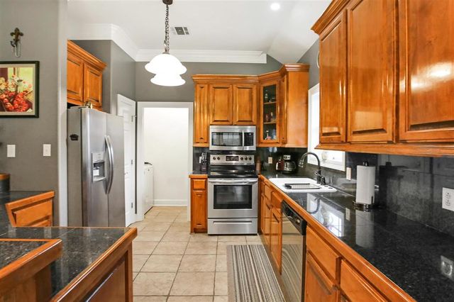 4510 Oak Ridge Drive, Sulphur, LA 70665