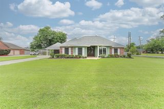 4510 Oak Ridge Drive, Sulphur, LA 70665