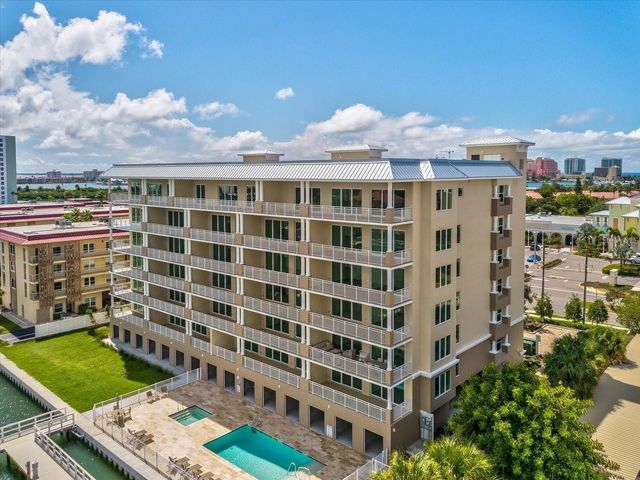 125 ISLAND WAY 304, Clearwater Beach, FL 33767