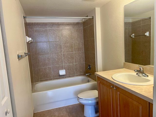 6760 Heritage Grande 6302, Boynton Beach, FL 33437