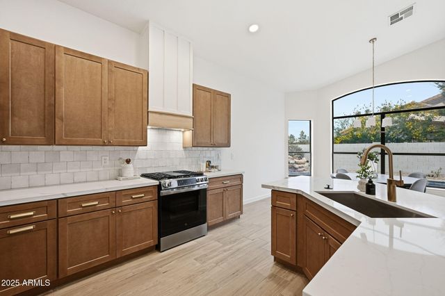 4224 W HARRISON Street, Chandler, AZ 85226