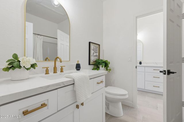 4224 W HARRISON Street, Chandler, AZ 85226