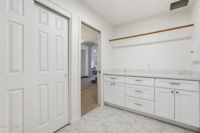 4224 W HARRISON Street, Chandler, AZ 85226