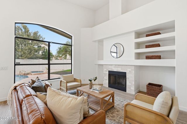 4224 W HARRISON Street, Chandler, AZ 85226