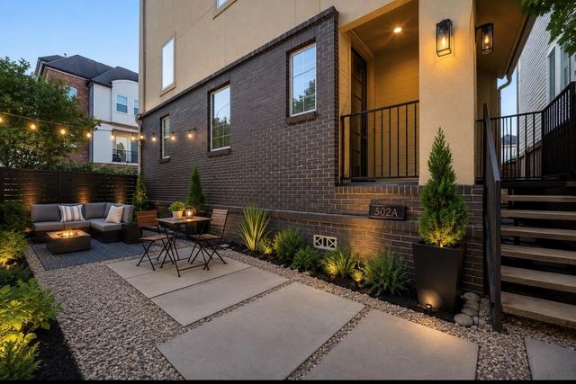 5525 Petty Street A, Houston, TX 77007