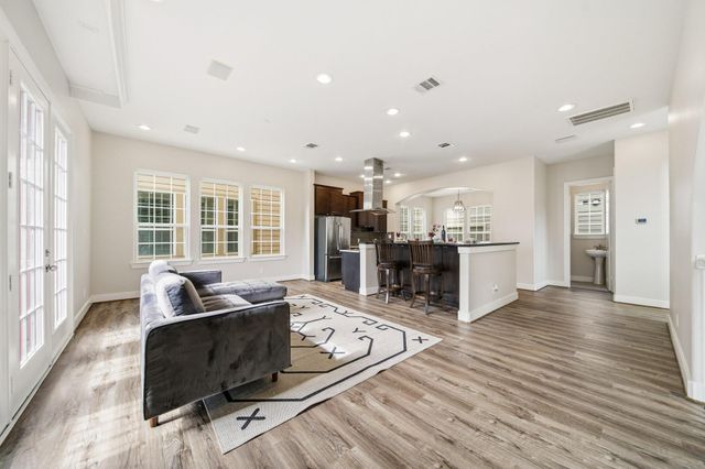5525 Petty Street A, Houston, TX 77007