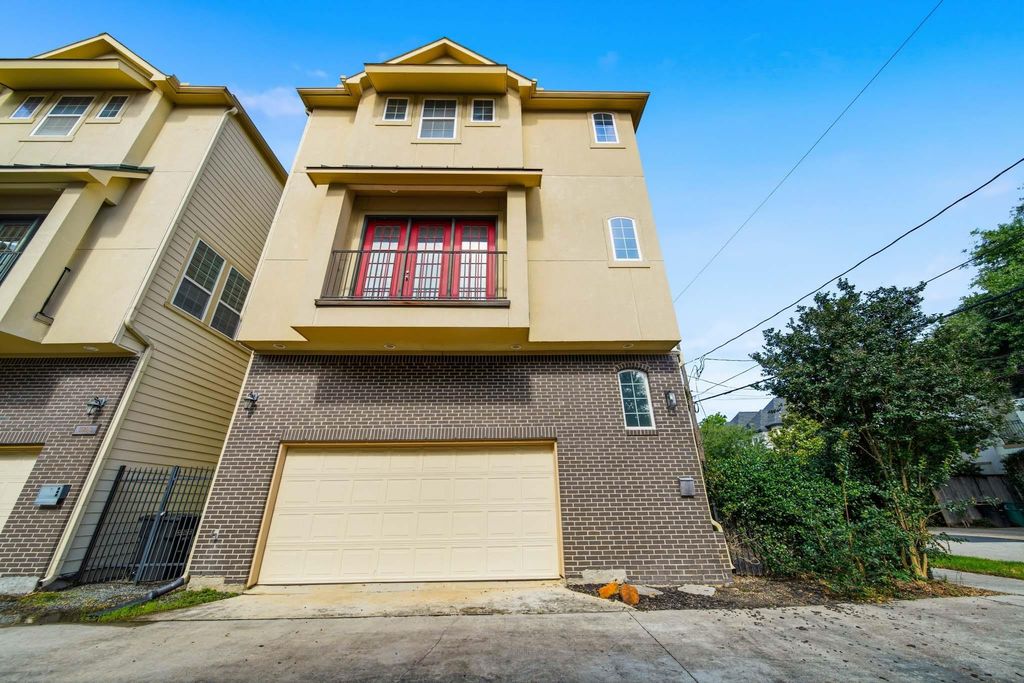 5525 Petty Street A, Houston, TX 77007