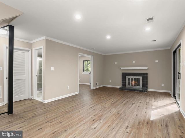 6006 CAMELBACK LN, Columbia, MD 21045