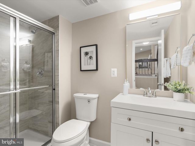 6006 CAMELBACK LN, Columbia, MD 21045