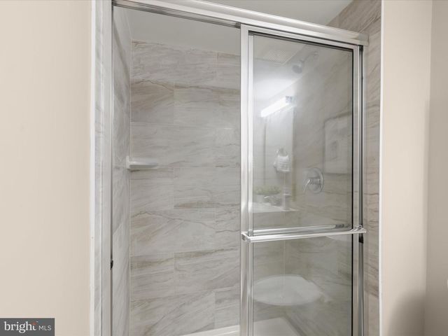 6006 CAMELBACK LN, Columbia, MD 21045