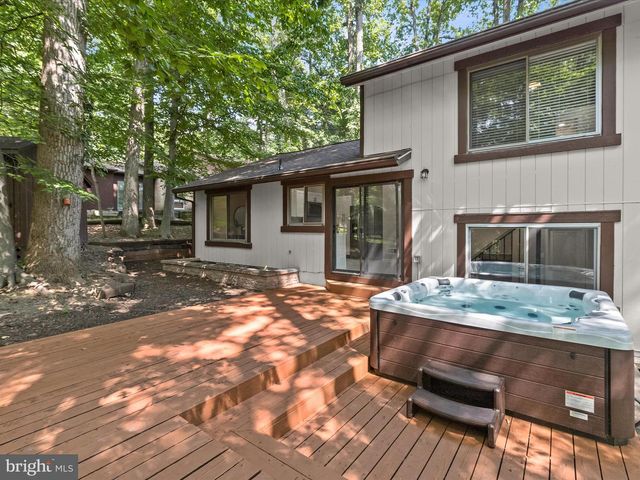 6006 CAMELBACK LN, Columbia, MD 21045