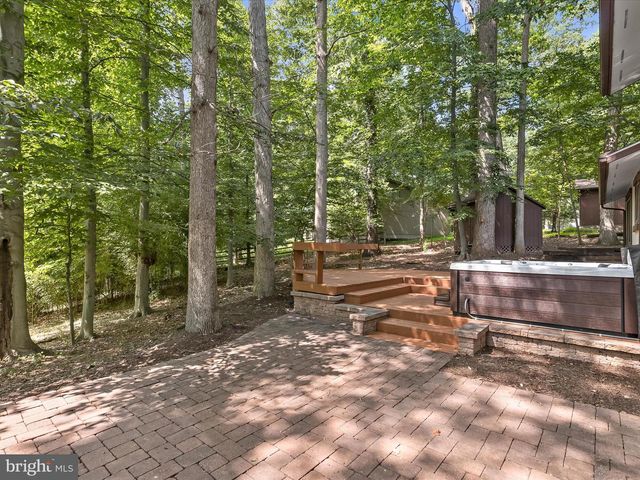 6006 CAMELBACK LN, Columbia, MD 21045
