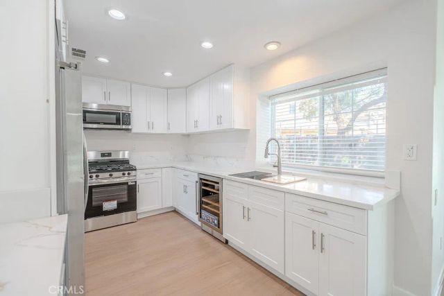 810 Coramdeo Court, Hemet, CA 92543