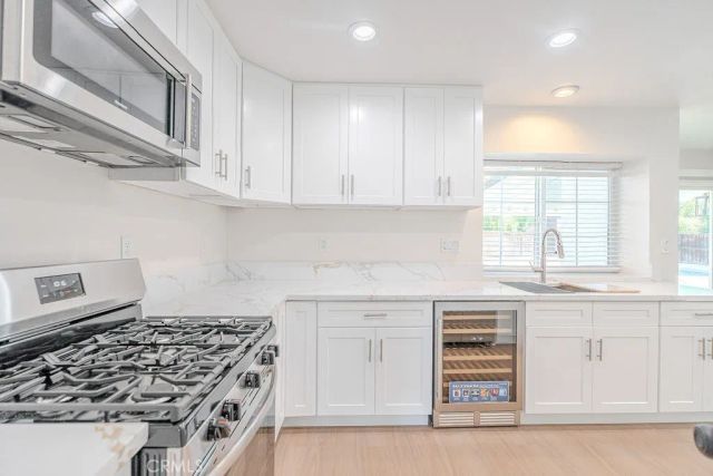 810 Coramdeo Court, Hemet, CA 92543