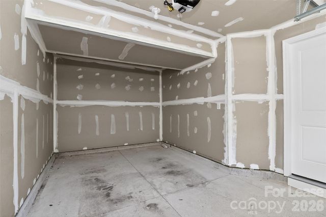 5710 Granbury Drive, Kannapolis, NC 28081
