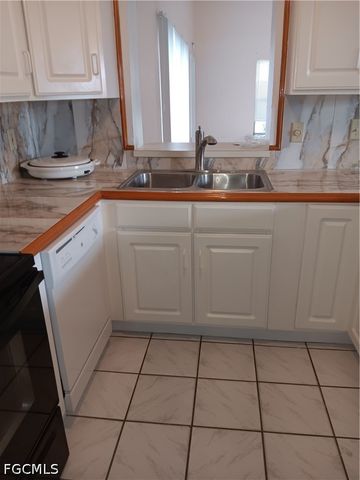 451 Marsh AVE "B" Back Unit, Fort Myers, FL 33905