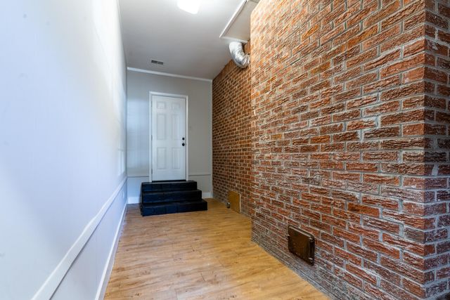 381 Fountain Lake Drive, Eutawville, SC 29048