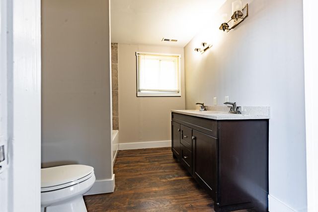 381 Fountain Lake Drive, Eutawville, SC 29048