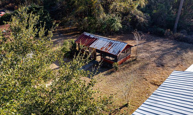 381 Fountain Lake Drive, Eutawville, SC 29048